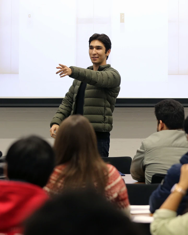 Hands-on and practical, this workshop equips students with the skills to communicate their ideas effectively, no matter the context. 